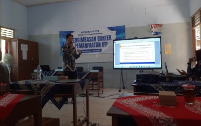 Gugus VI SDN Banyubening I Gelar Pengimbasan Bimtek Pemanfaatan IFP bagi Guru